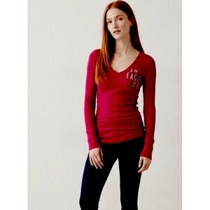 Vintage Women's American Eagle Spell Out Y2K Top Tee Medium Red V-Neck Casual